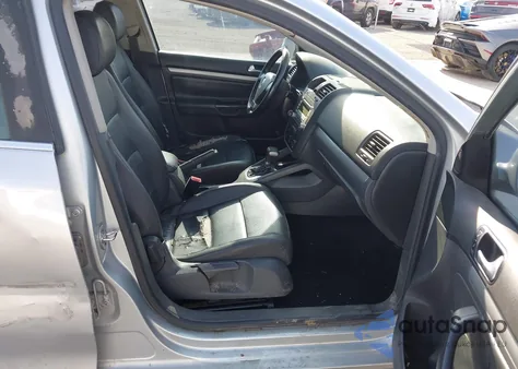 2008 Volkswagen Jetta Se из США, поврежденный, VIN 3VWRM71K08M156968